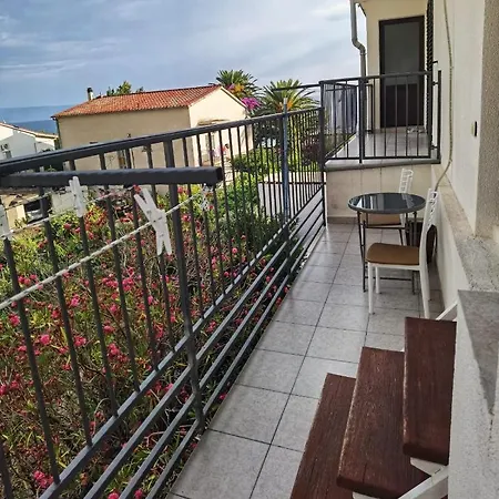 Apartments Casablanca Podstrana Exterior photo