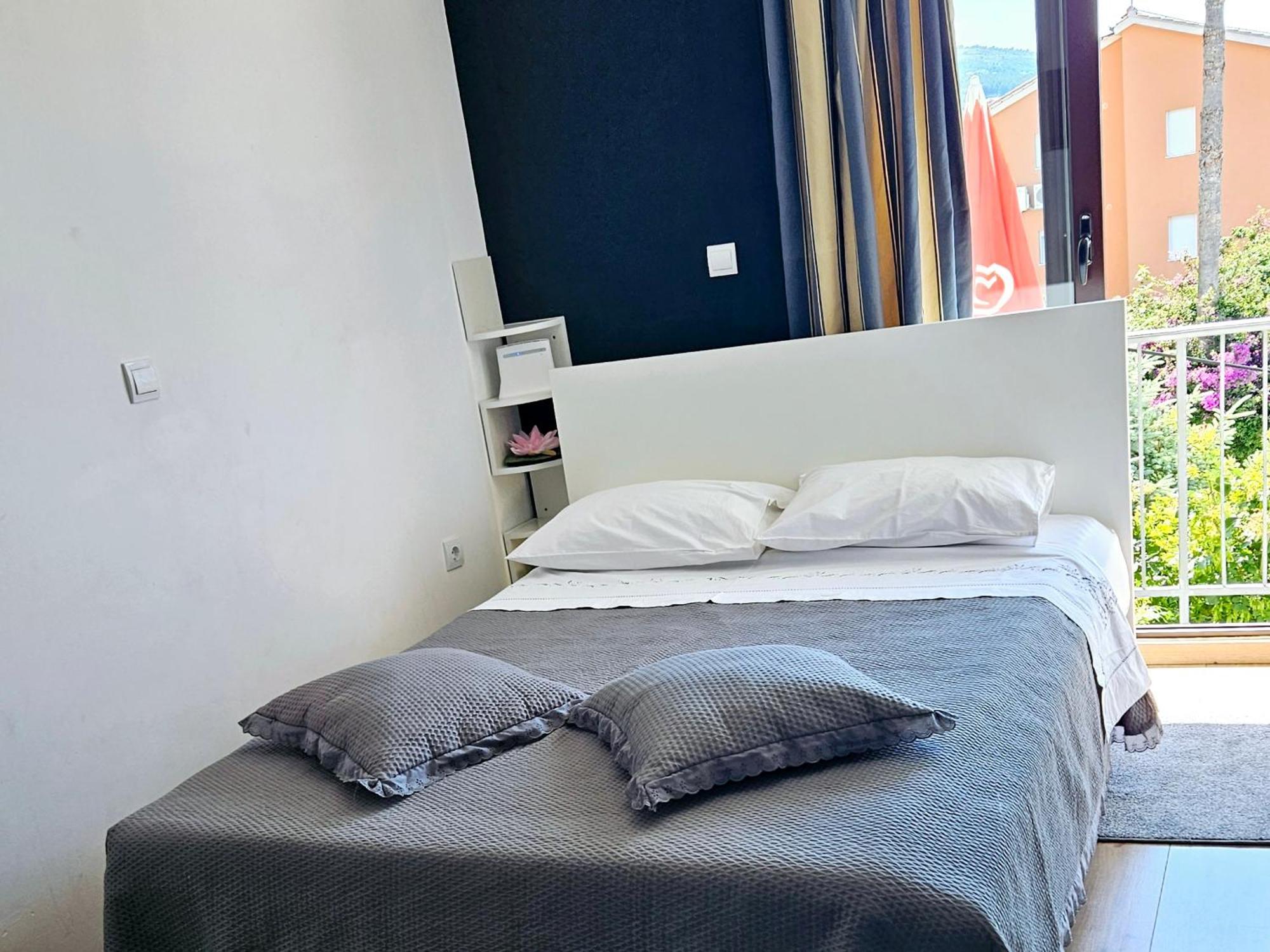 Casablanca Apartman Podstrana