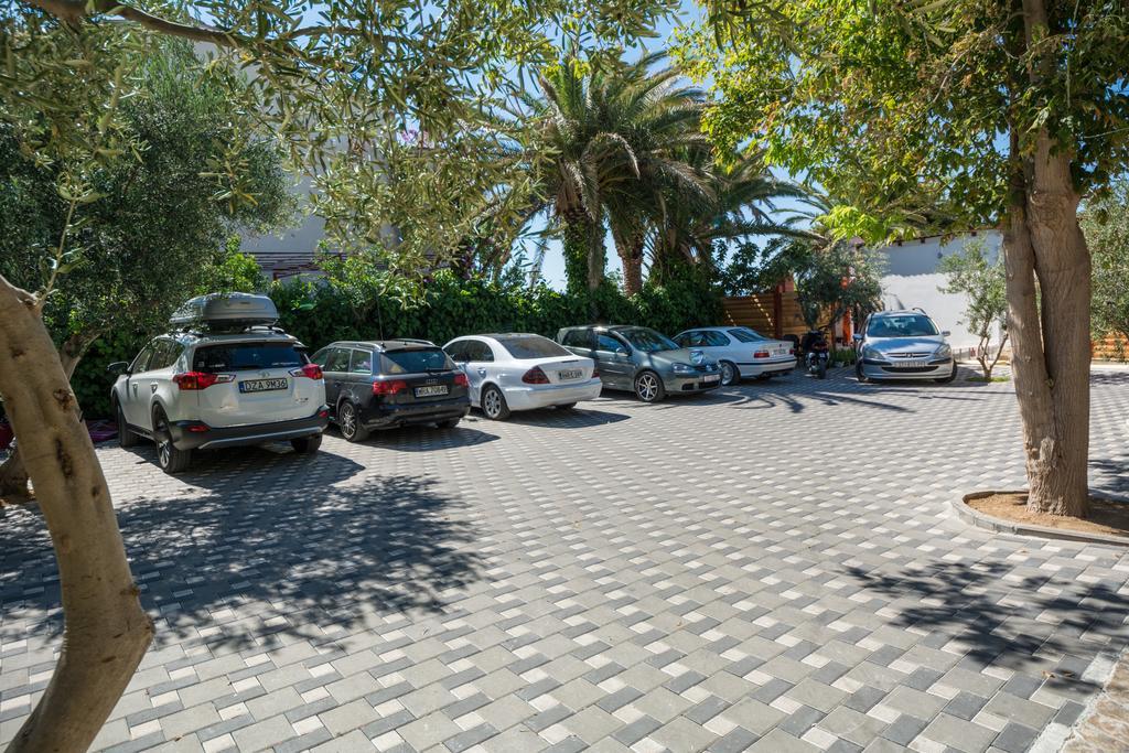 Casablanca Apartman *